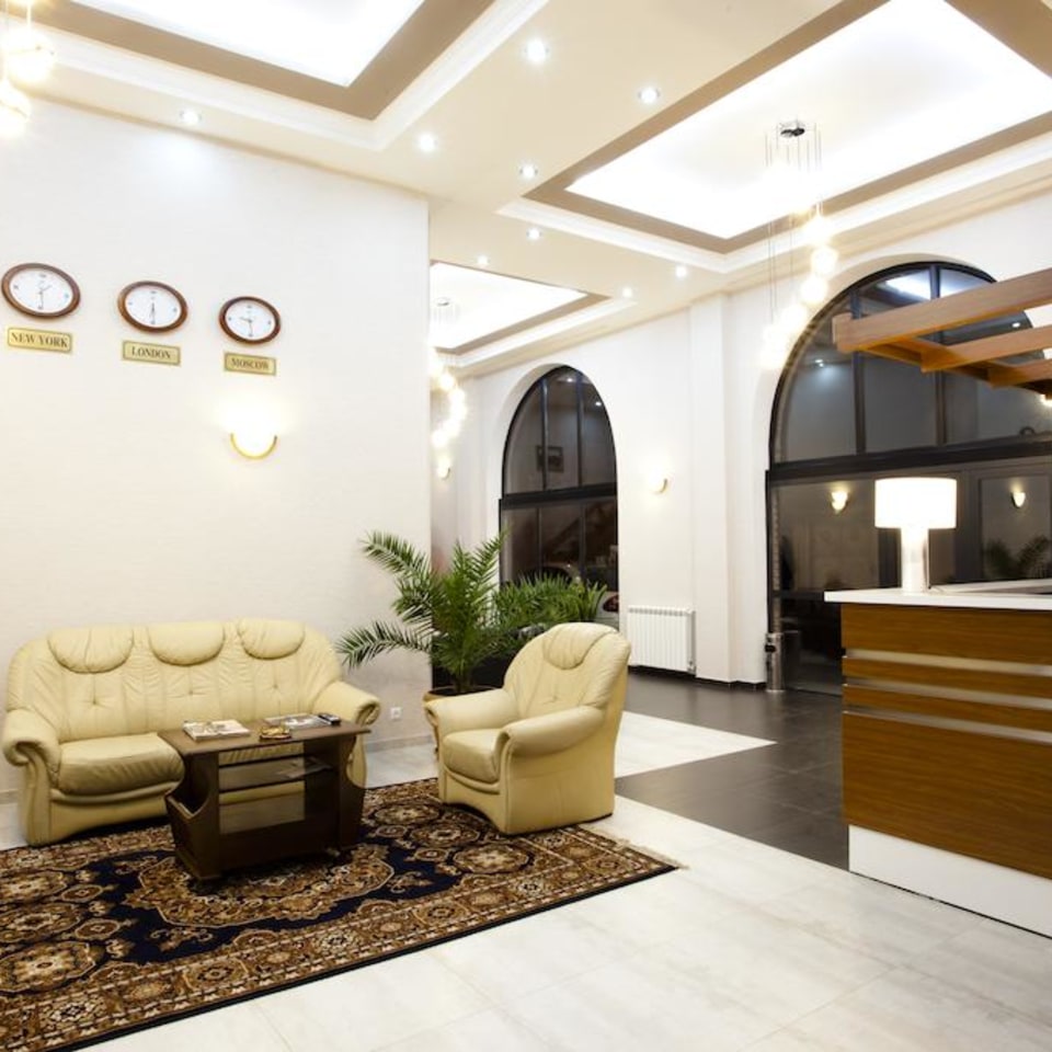 Hotel Oriental.jpg